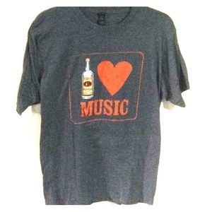 Tito’s vodka loves music tee shirt large